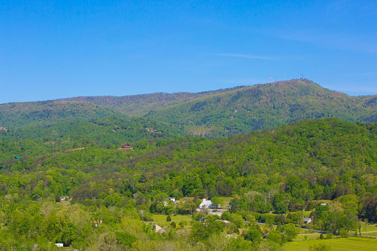 Apartamento Misty Mountain Hideaway Pigeon Forge Exterior foto